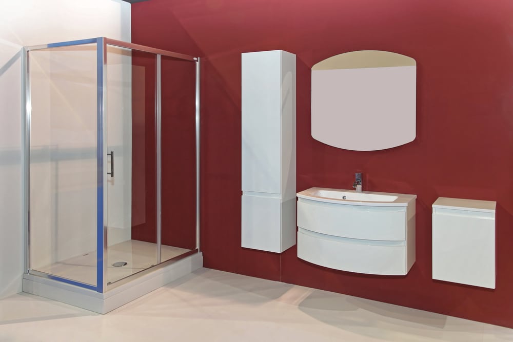 Contemporary glass shower cabin for curbless shower planning
