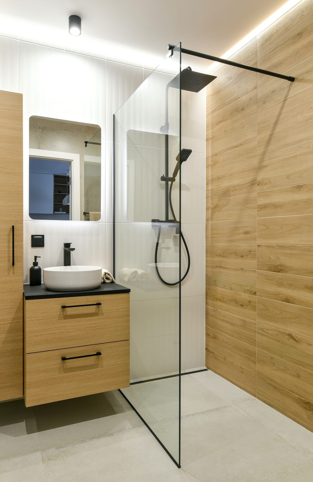 Walk-In Showers — Southwest Florida bathroom remodeling